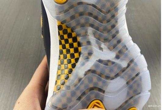 Cheap EP 11 black Air AJ11 and yellow Jordan 0102